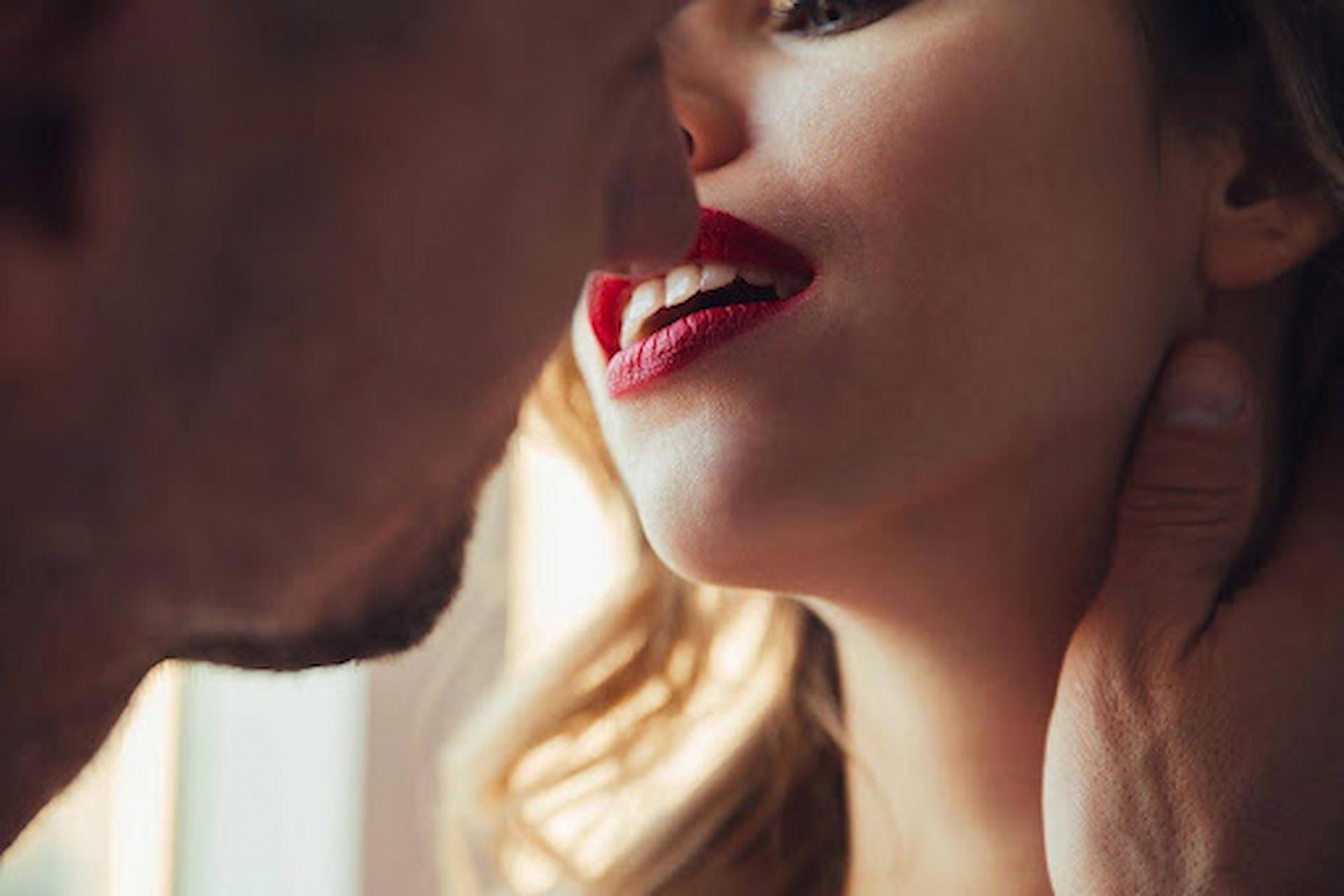 The Most Popular Affair Sites UK Couples Are Turning To